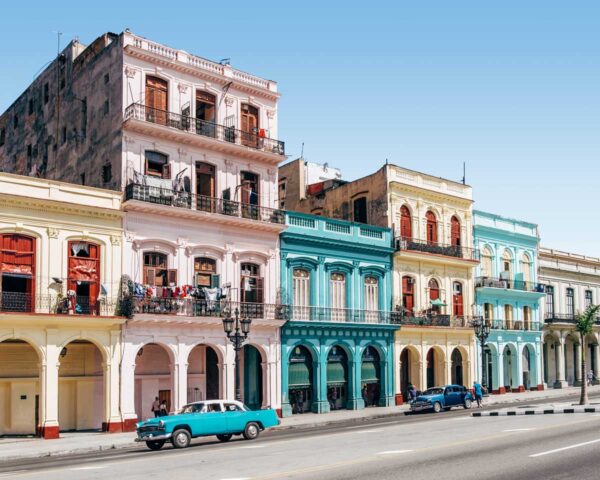 DESCUBRE CUBA – HABANA Y VARADERO